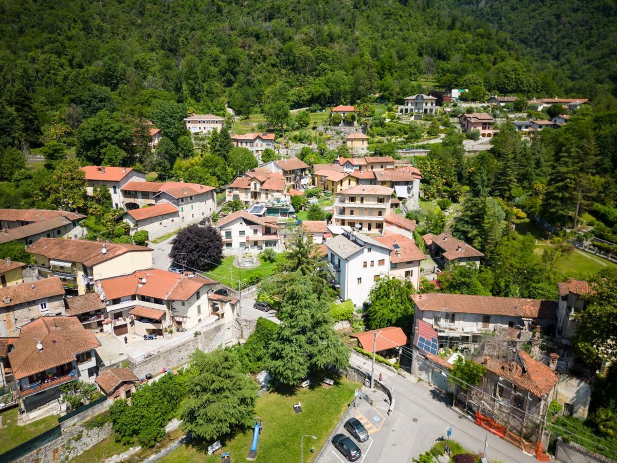 La Casa Sotto Le Cascate Lago Maggiore - Ixihome Cittiglio Exteriör bild